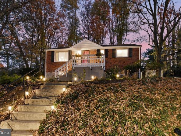 7203 Arthur Drive, Falls Church VA 22046