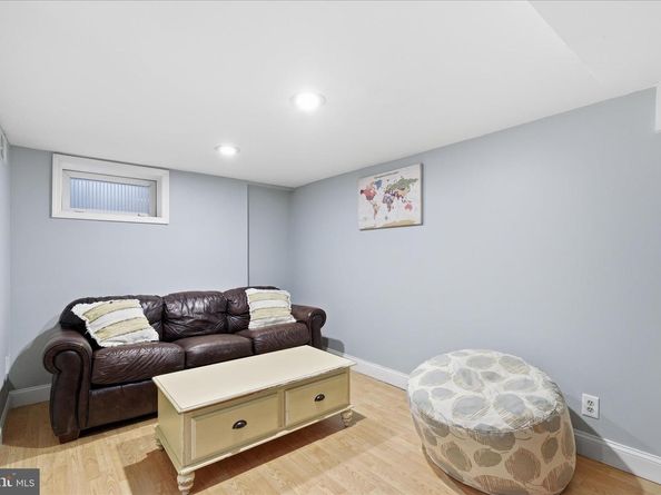 7203 Arthur Drive, Falls Church VA 22046