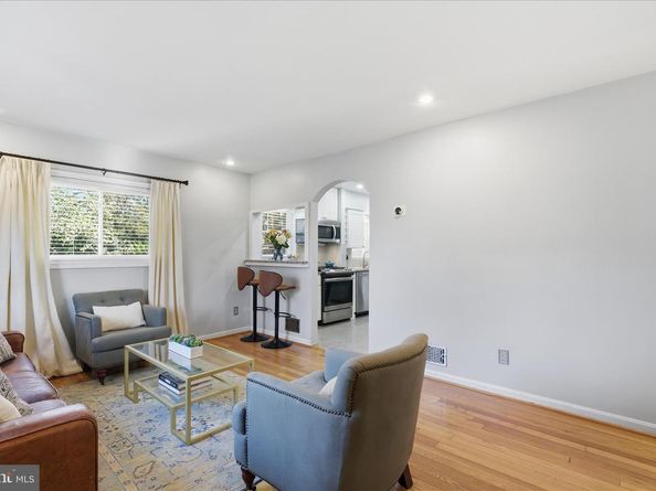 7203 Arthur Drive, Falls Church VA 22046