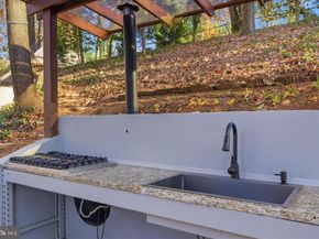 7203 Arthur Drive, Falls Church VA 22046