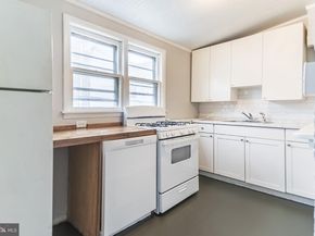 876 N 23rd Street FLOOR 1, Philadelphia PA 19130