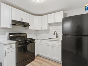 2528 Collins Street, Philadelphia PA 19125