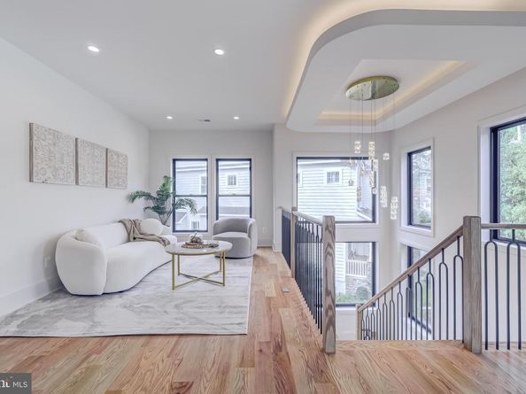 913 Symphony Circle SW, Vienna VA 22180