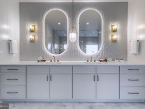 913 Symphony Circle SW, Vienna VA 22180