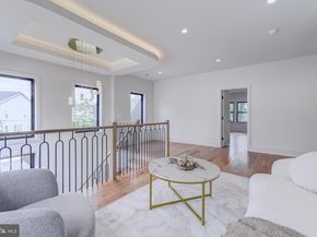 913 Symphony Circle SW, Vienna VA 22180