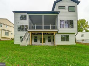 913 Symphony Circle SW, Vienna VA 22180