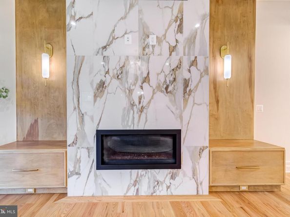 913 Symphony Circle SW, Vienna VA 22180