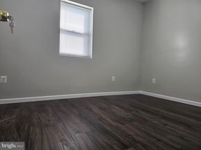 1555 S Hollywood Street, Philadelphia PA 19146