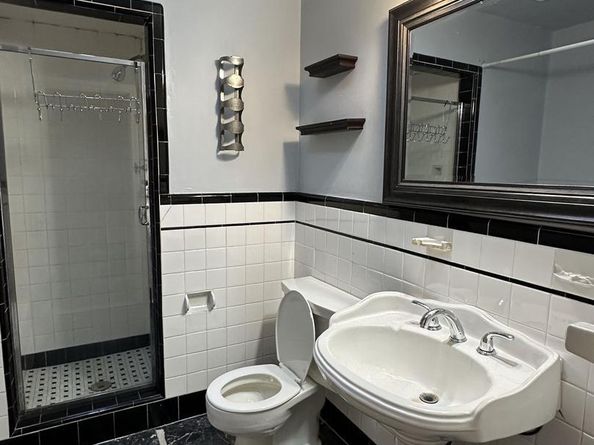 3245 Longshore Avenue, Philadelphia PA 19149