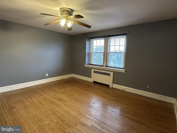 3245 Longshore Avenue, Philadelphia PA 19149