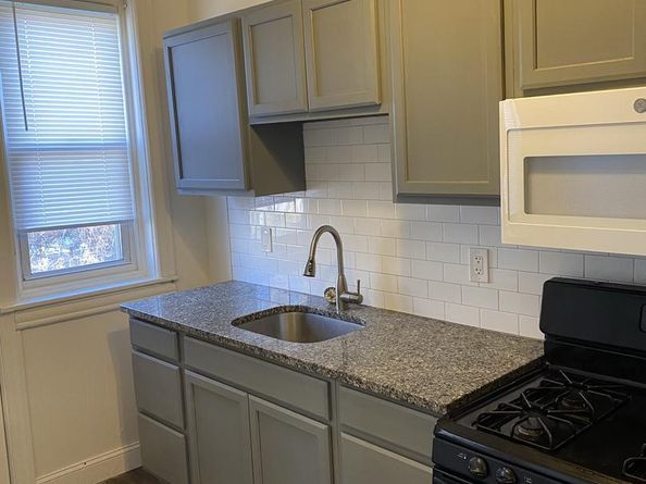 5318 Malcolm Street, Philadelphia PA 19143