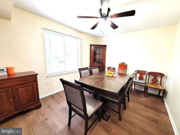 9800 Kingsbridge Drive 2, Fairfax VA 22031