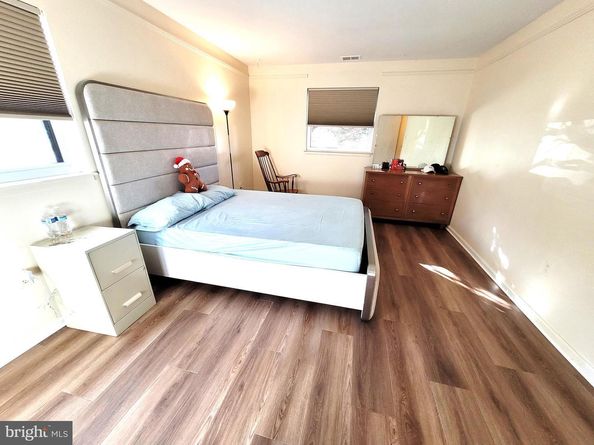 9800 Kingsbridge Drive 2, Fairfax VA 22031