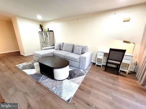 9800 Kingsbridge Drive 2, Fairfax VA 22031