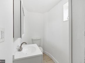 1915 E Atlantic Street, Philadelphia PA 19134