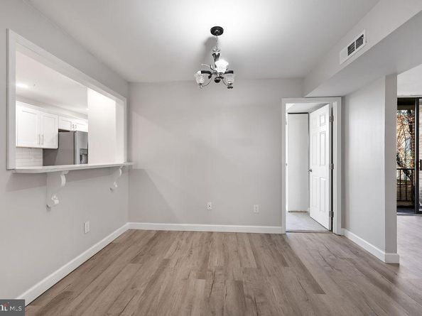 509 N Armistead Street 103, Alexandria VA 22312