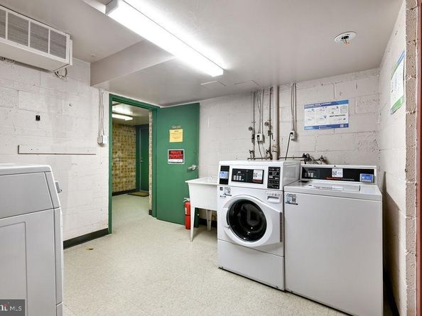 509 N Armistead Street 103, Alexandria VA 22312