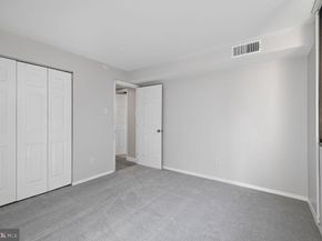 509 N Armistead Street 103, Alexandria VA 22312