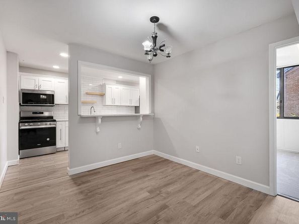 509 N Armistead Street 103, Alexandria VA 22312