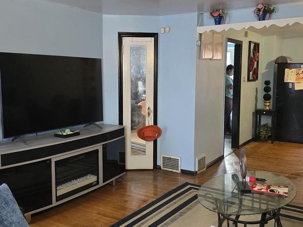 604 Anchor Street, Philadelphia PA 19120