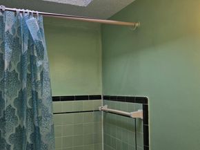 604 Anchor Street, Philadelphia PA 19120