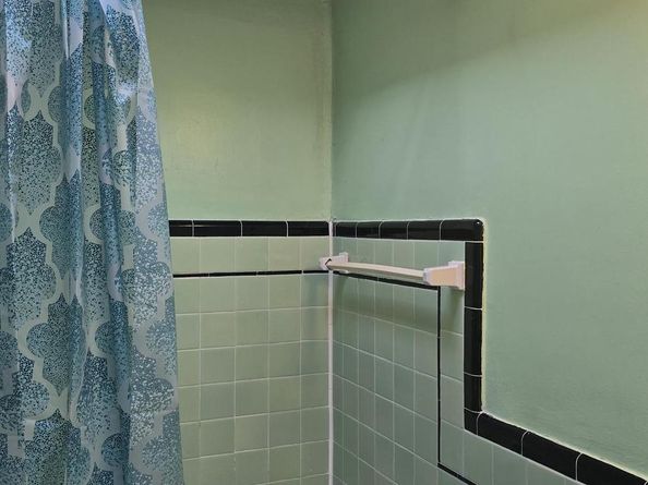 604 Anchor Street, Philadelphia PA 19120