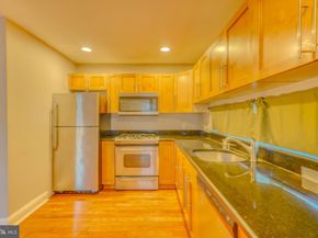 1111 Mount Vernon Street 2, Philadelphia PA 19123