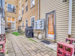 1111 Mount Vernon Street 2, Philadelphia PA 19123