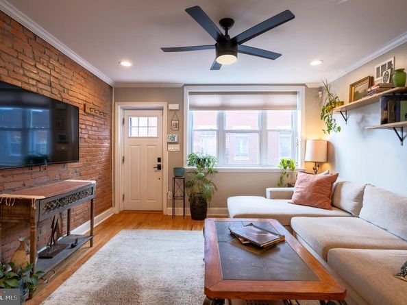 1019 Watkins Street, Philadelphia PA 19148