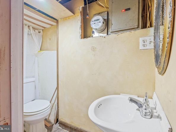 1128 Wolf Street, Philadelphia PA 19148