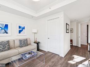 2501 Wisconsin Avenue NW 7, Washington DC 20007