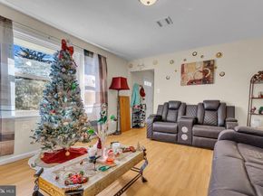 5042 Hillside, Bensalem PA 19020