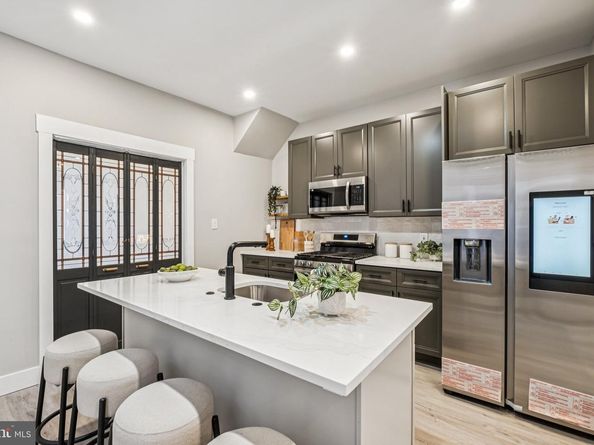 333 W Hansberry, Philadelphia PA 19144