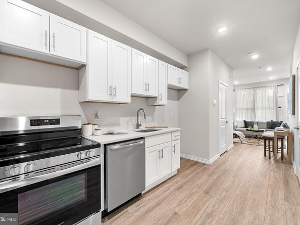 658 N Conestoga Street, Philadelphia PA 19131