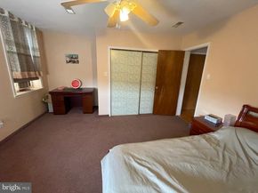 1015 W Ritner Street, Philadelphia PA 19148