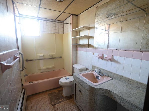 6628 Vandike Street, Philadelphia PA 19135