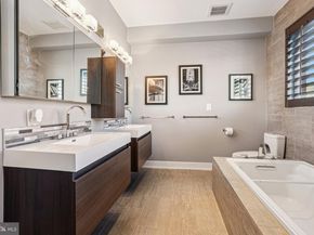 1332 S 3rd Street C, Philadelphia PA 19147