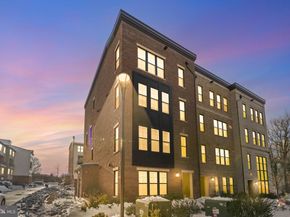 7470 Backett Wood Terrace 301, Mclean VA 22102