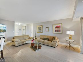 8380 Greensboro Drive 322, Mclean VA 22102