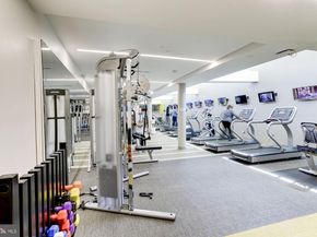 8380 Greensboro Drive 322, Mclean VA 22102