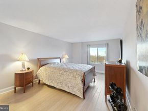 8380 Greensboro Drive 322, Mclean VA 22102