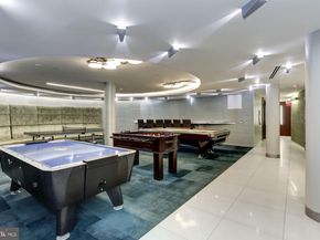 8380 Greensboro Drive 322, Mclean VA 22102