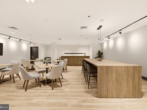 910 M Street NW 403, Washington DC 20001