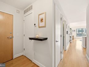 910 M Street NW 403, Washington DC 20001