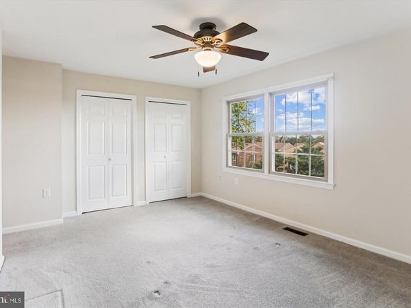 945 S Scott Street, Arlington VA 22204