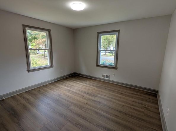 2834 Bolling Road, Falls Church VA 22042