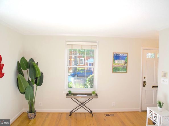 4800 30TH Street S, Arlington VA 22206