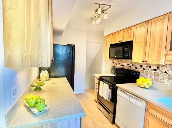 4800 30TH Street S, Arlington VA 22206