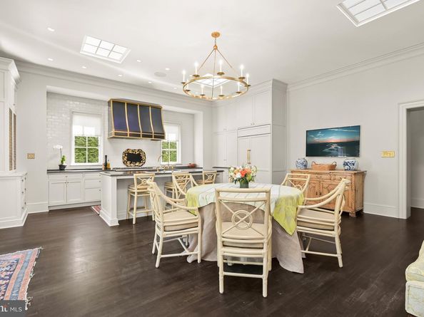 4209 Bradley Lane, Chevy Chase MD 20815