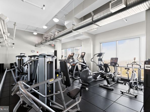 2001 15TH Street N 420, Arlington VA 22201